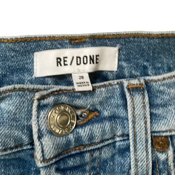 ReDone 90s High Rise Ankle Crop in Worn Blue Destroy Size 28 - Picture 4 of 12